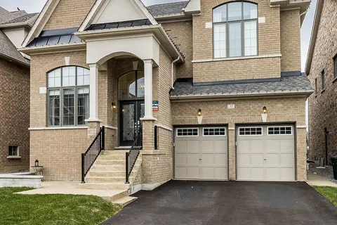 35 Arthur Griffin Cres, Caledon, ON L7C 4E9