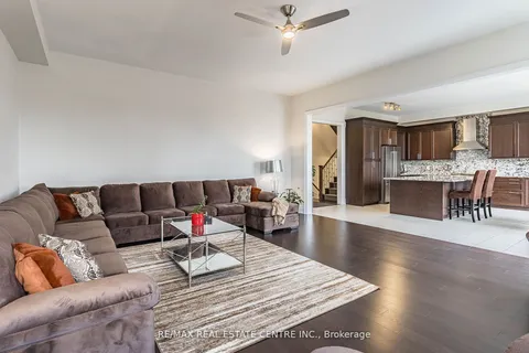35 Arthur Griffin Cres, Caledon, ON L7C 4E9