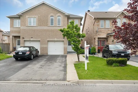 455 Comiskey Cres, Mississauga, ON L5W 0C7