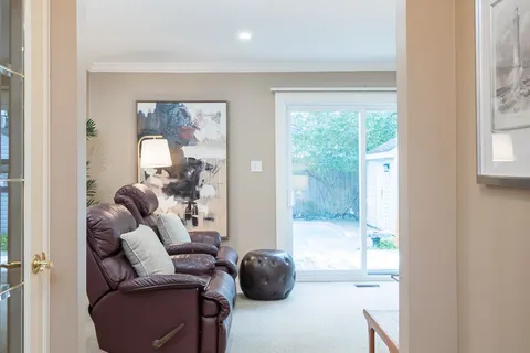 584 Moorelands Cres, Milton, ON L9T 4B5