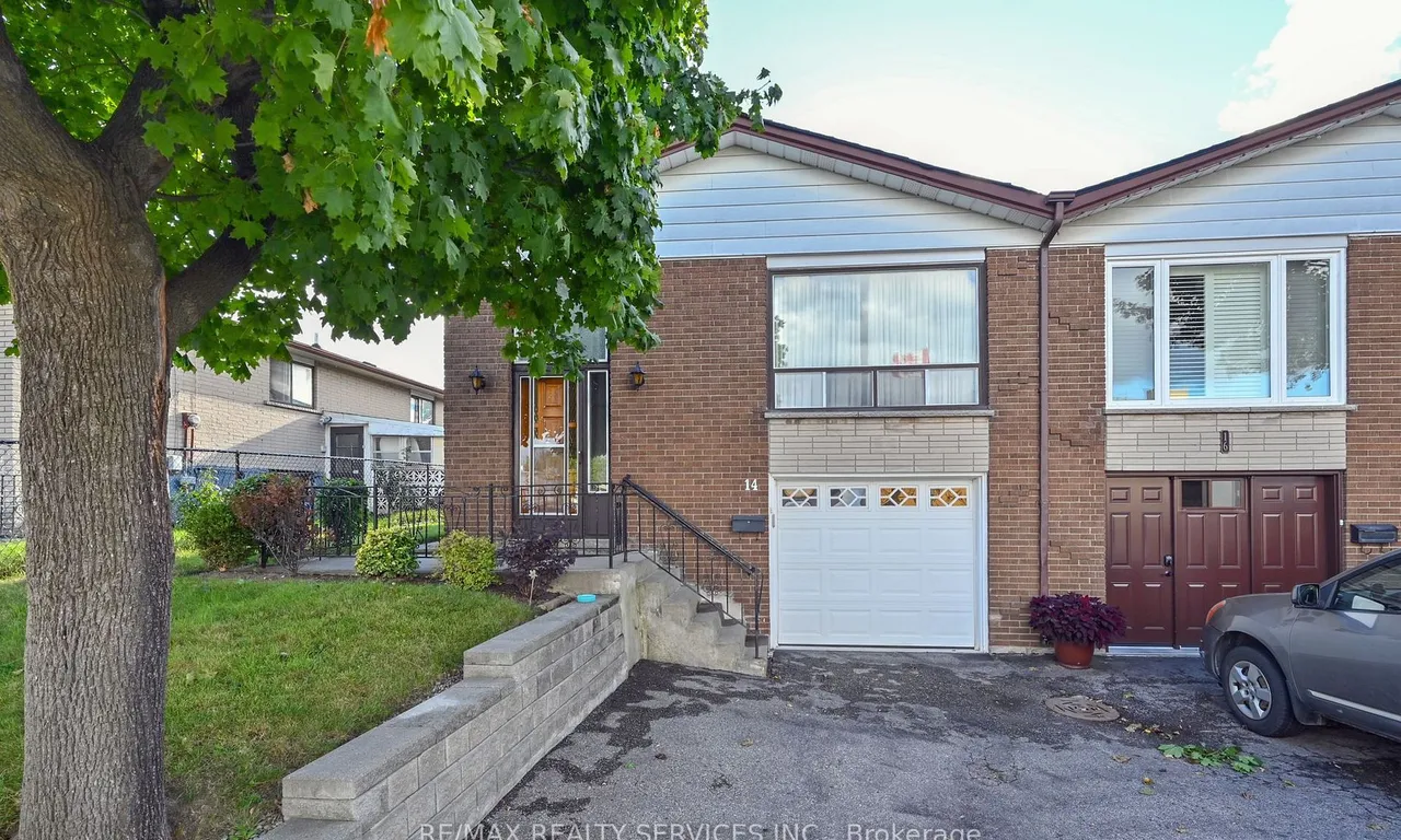 14 Ardglen Dr, Brampton, ON L6W 1V2