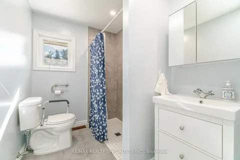 12614 22 Side Rd, Halton Hills, ON L7G 4S4