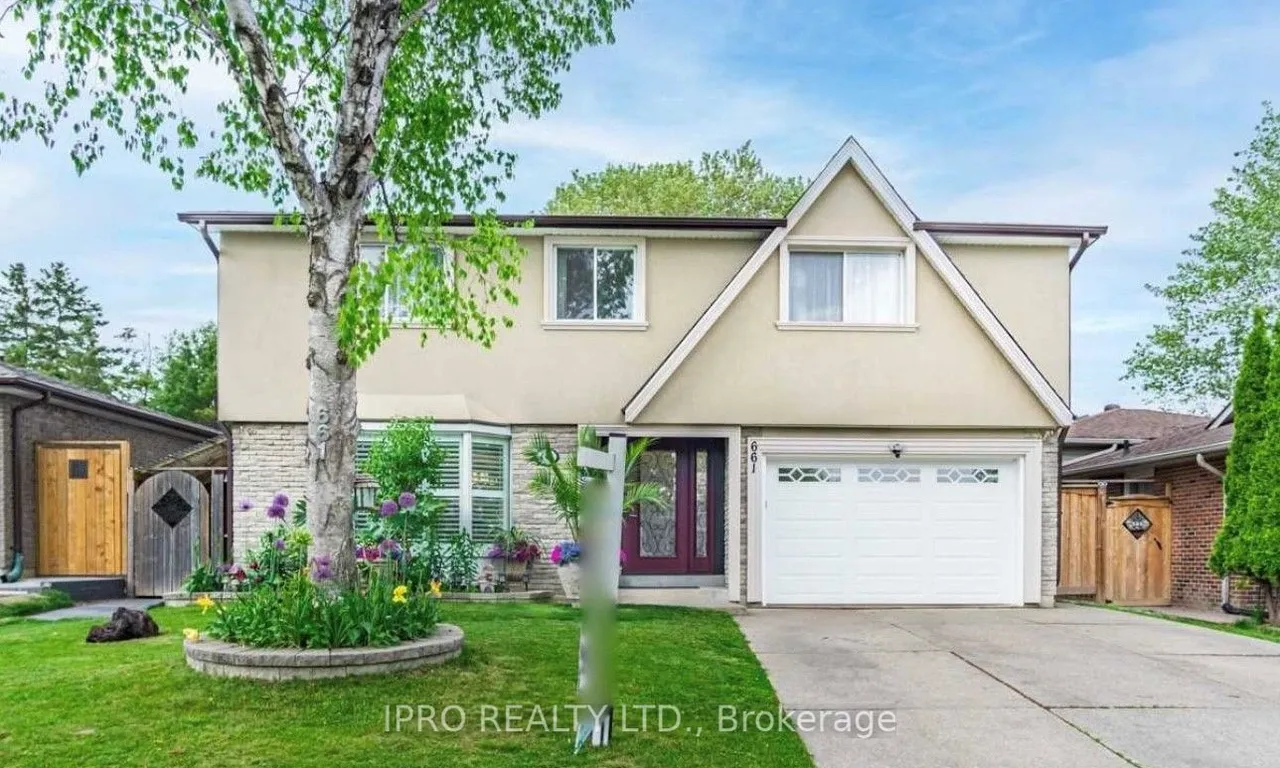 661 Eaglemount Cres, Mississauga, ON L5C 1N8