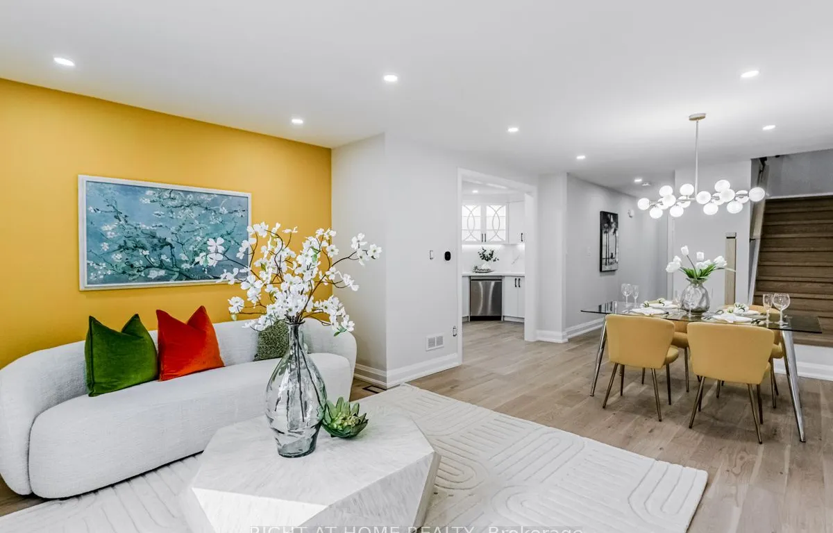 2273 Munn's Ave, Oakville, ON L6H 3M4