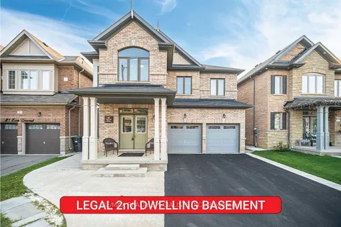 29 Ezra Cres, Brampton, ON L7A 5A6