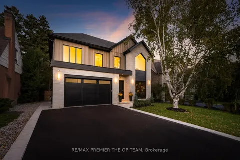 35 Botfield Ave, Toronto, ON M9B 4E2