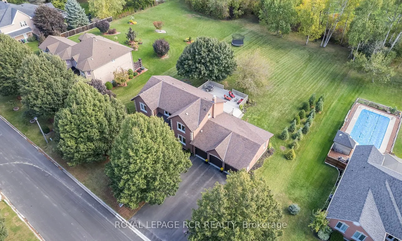 31 Cranston Dr, Caledon, ON L7C 1P8