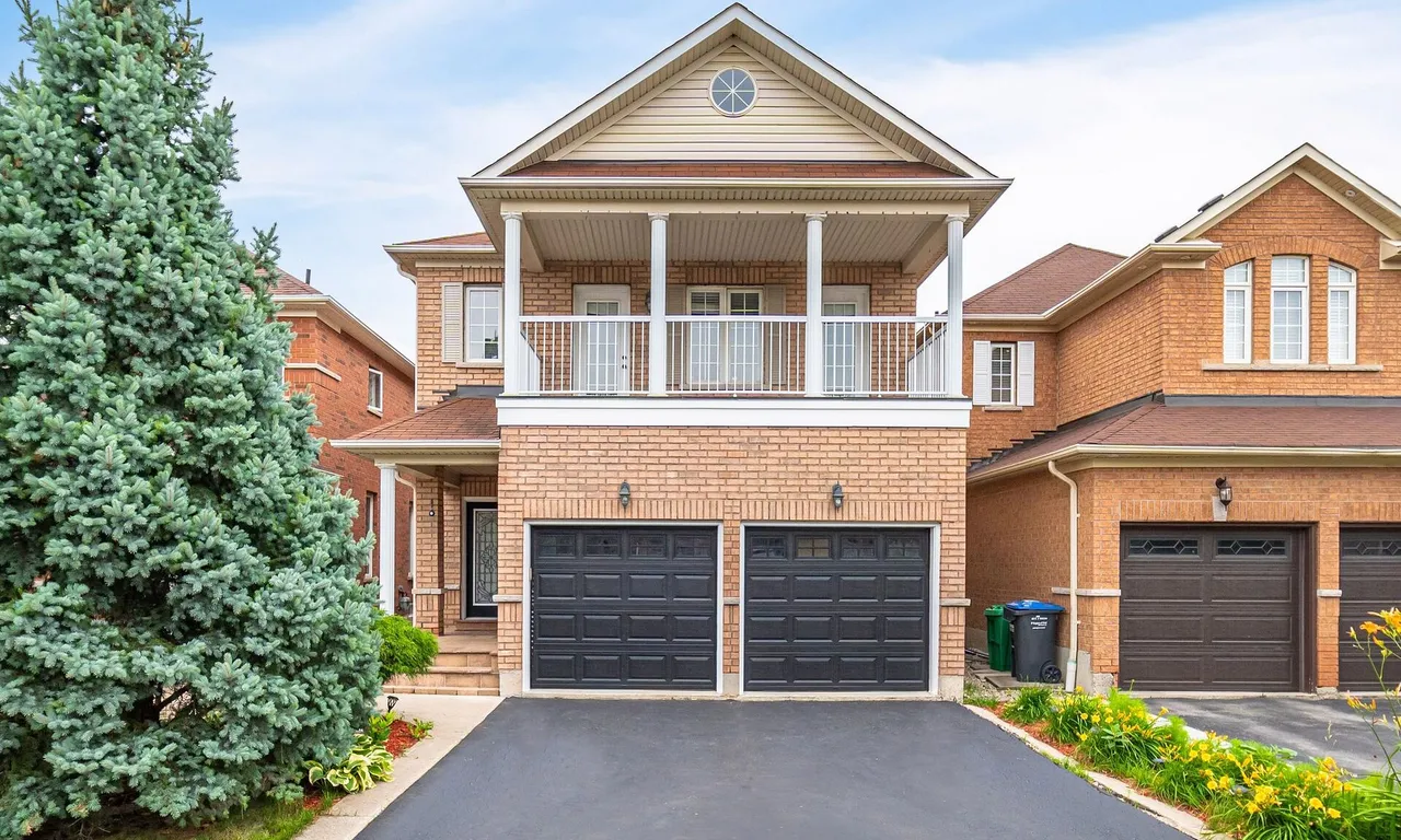 3306 Weatherford Rd, Mississauga, ON L5M 7X6