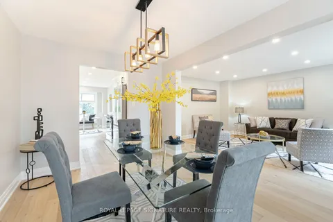 7318 Bendigo Circ, Mississauga, ON L5N 1Z5