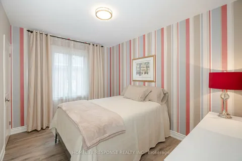 10 DIMPLEFIELD Pl, Toronto, ON M9C 4A1