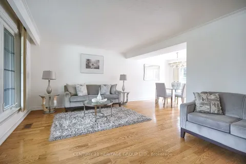 91 Fulwell Cres, Toronto, ON M3J 1Y4