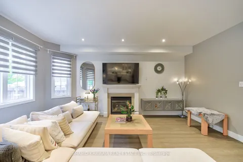 177 Farrington Crossing, Milton, ON L9T 0S8