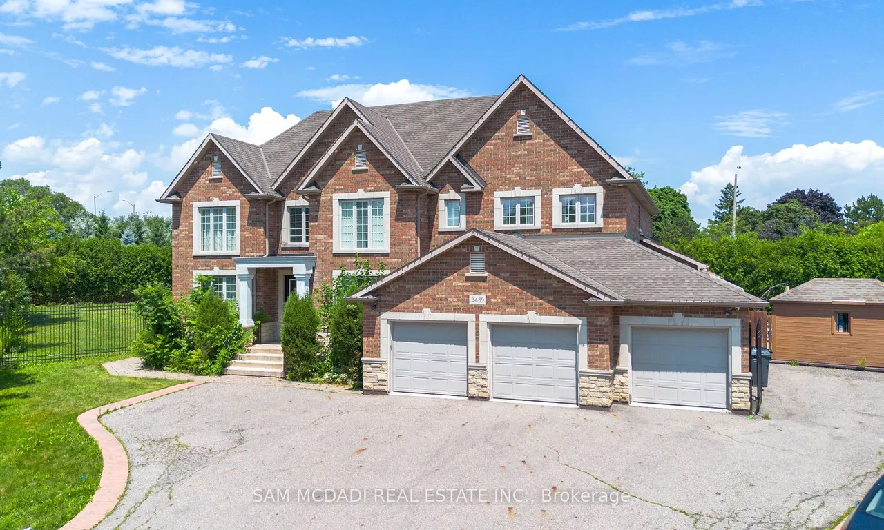 2489 Olinda Crt, Mississauga, ON L5C 4P5