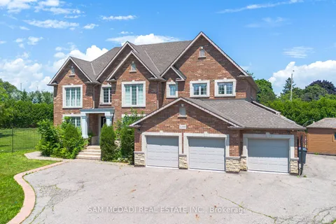 2489 Olinda Crt, Mississauga, ON L5C 4P5