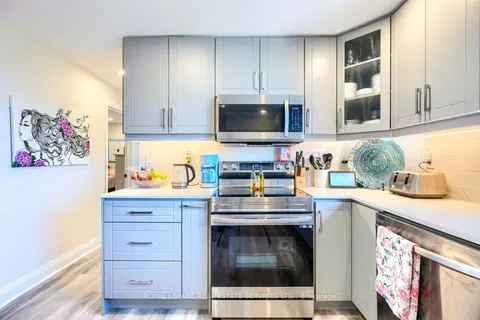 18 Ewing St, Halton Hills, ON L7G 2P7