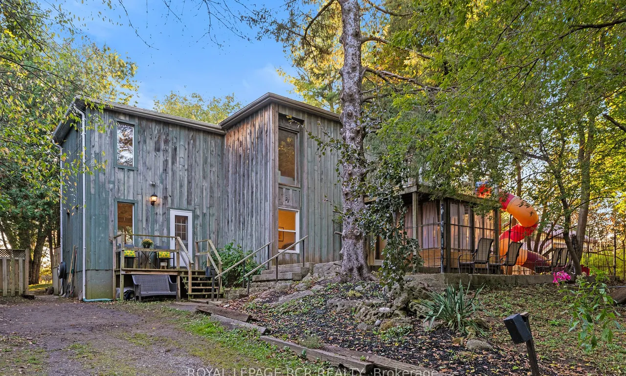 27 John St, Caledon, ON L7K 0C4