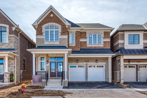 1262 Courtleigh Tr, Oakville, ON L6H 7G1