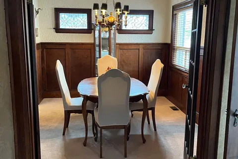 711 Scarlett Rd, Toronto, ON M9P 2T6