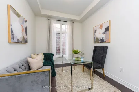 27 Goodview Dr, Brampton, ON L6R 4C3
