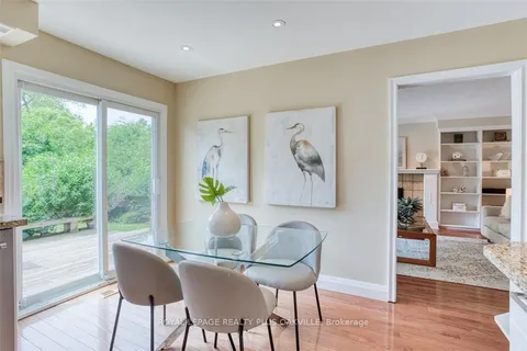 234 Spring Garden Rd, Oakville, ON L6L 5H4