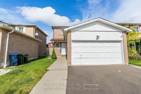 57 Cabernet Circ, Toronto, ON M9V 5A2