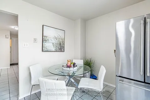 57 Cabernet Circ, Toronto, ON M9V 5A2