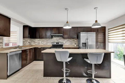884 Mcewan Dr, Milton, ON L9T 6P5