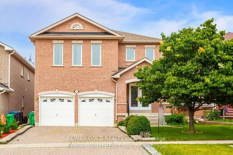 799 Envoy Dr, Mississauga, ON L5W 1H3