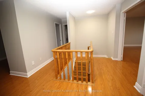 48 Fairhill Ave, Brampton, ON L7A 2E7