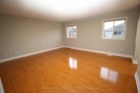48 Fairhill Ave, Brampton, ON L7A 2E7