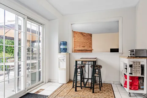 68 La France Rd, Brampton, ON L6S 4R2