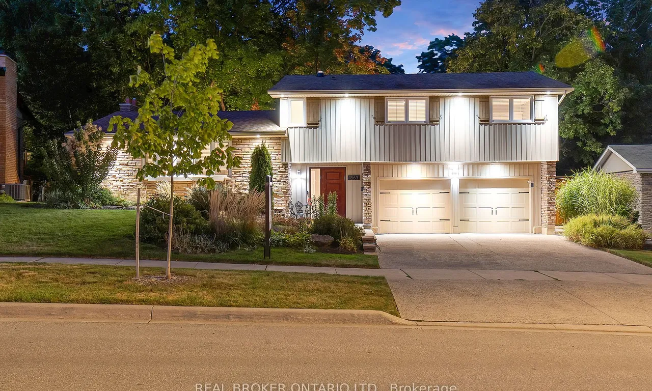 1863 Heather Hills Dr, Burlington, ON L7P 2Z1