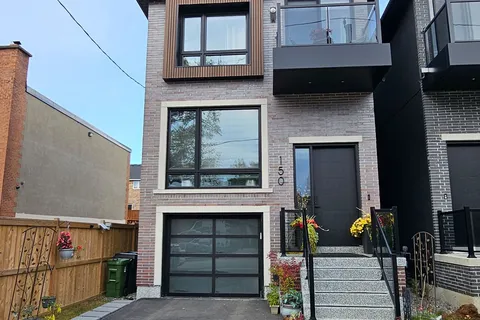 150 SHELDON Ave, Toronto, ON M8W 4L6