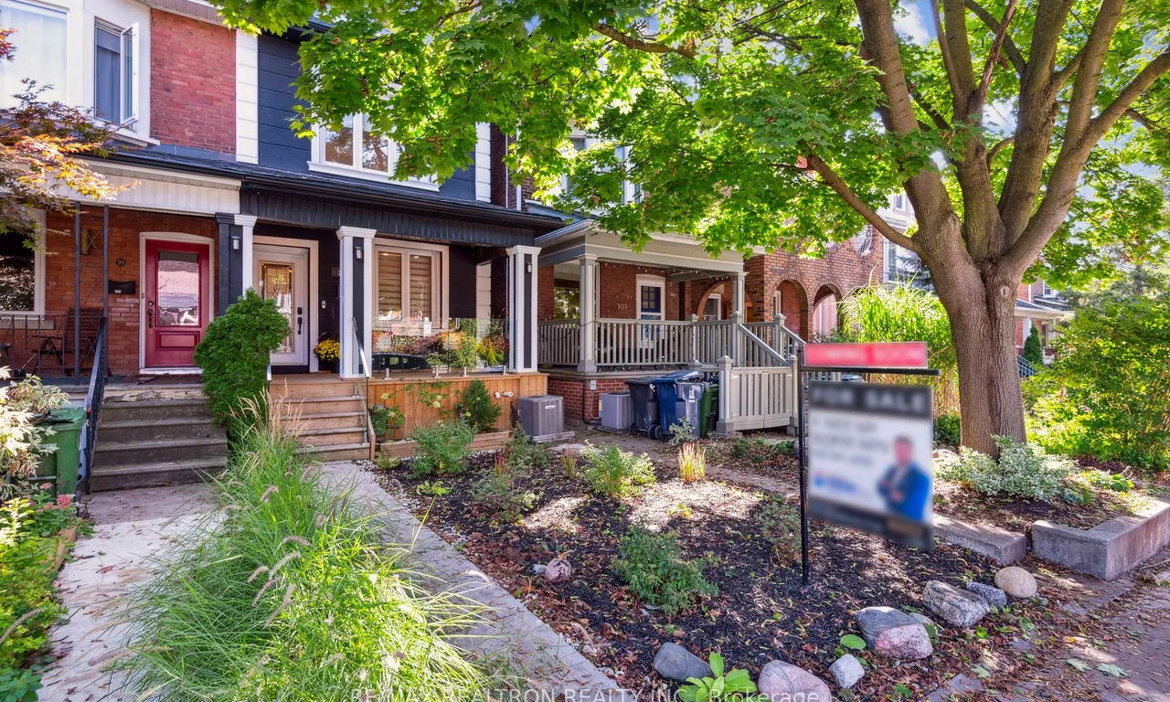 101 Ashburnham Rd, Toronto, ON M6H 2K6