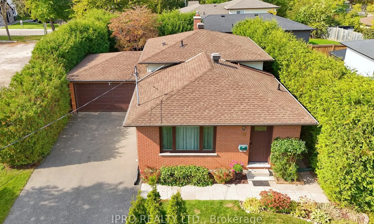 19 Chapel St, Halton Hills, ON L7G 4Z5