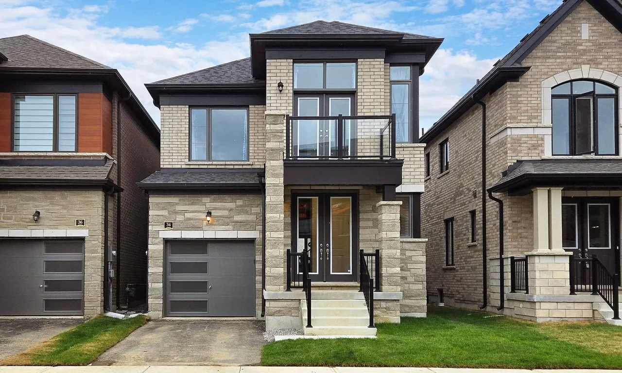 34 Camino Real Dr, Caledon, ON L7C 1Z9