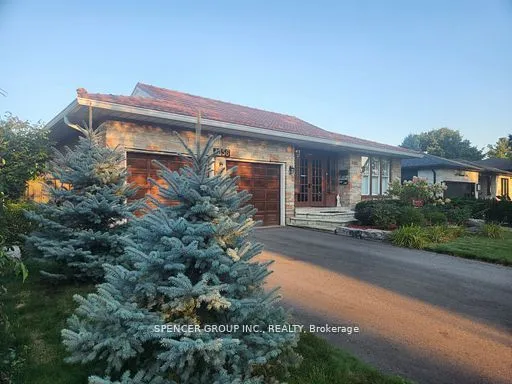 1856 Briarcrook Cres, Mississauga, ON L4X 1X4