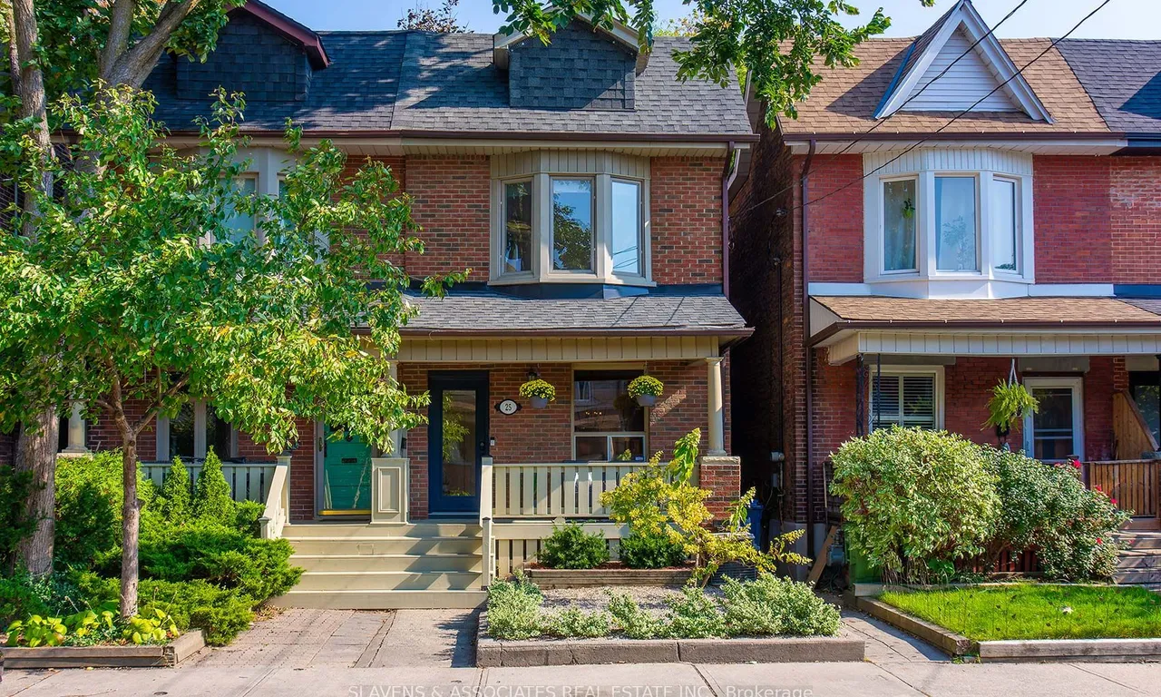 25 Mapleview Ave, Toronto, ON M6S 3A6