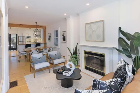 25 Mapleview Ave, Toronto, ON M6S 3A6