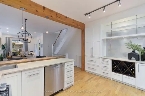 25 Mapleview Ave, Toronto, ON M6S 3A6