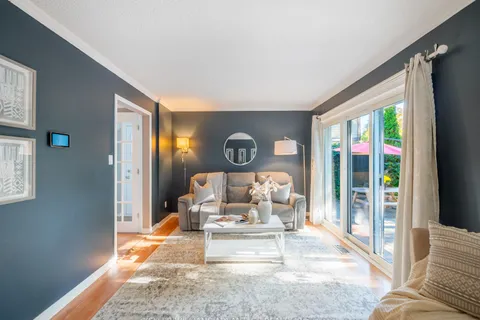 844 Laurier Ave, Milton, ON L9T 4H1