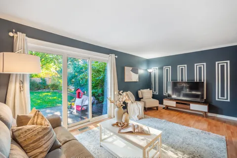 844 Laurier Ave, Milton, ON L9T 4H1