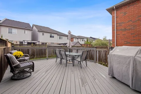 1116 Houston Dr, Milton, ON L9T 6E8