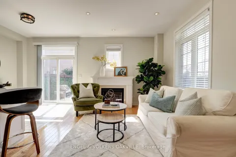 3449 Robin Hill Circ, Oakville, ON L6L 6X3