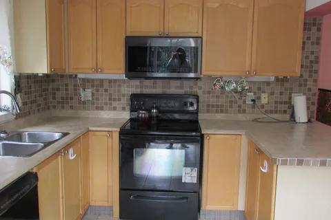 37 Clyde Rd, Brampton, ON L6X 0M6