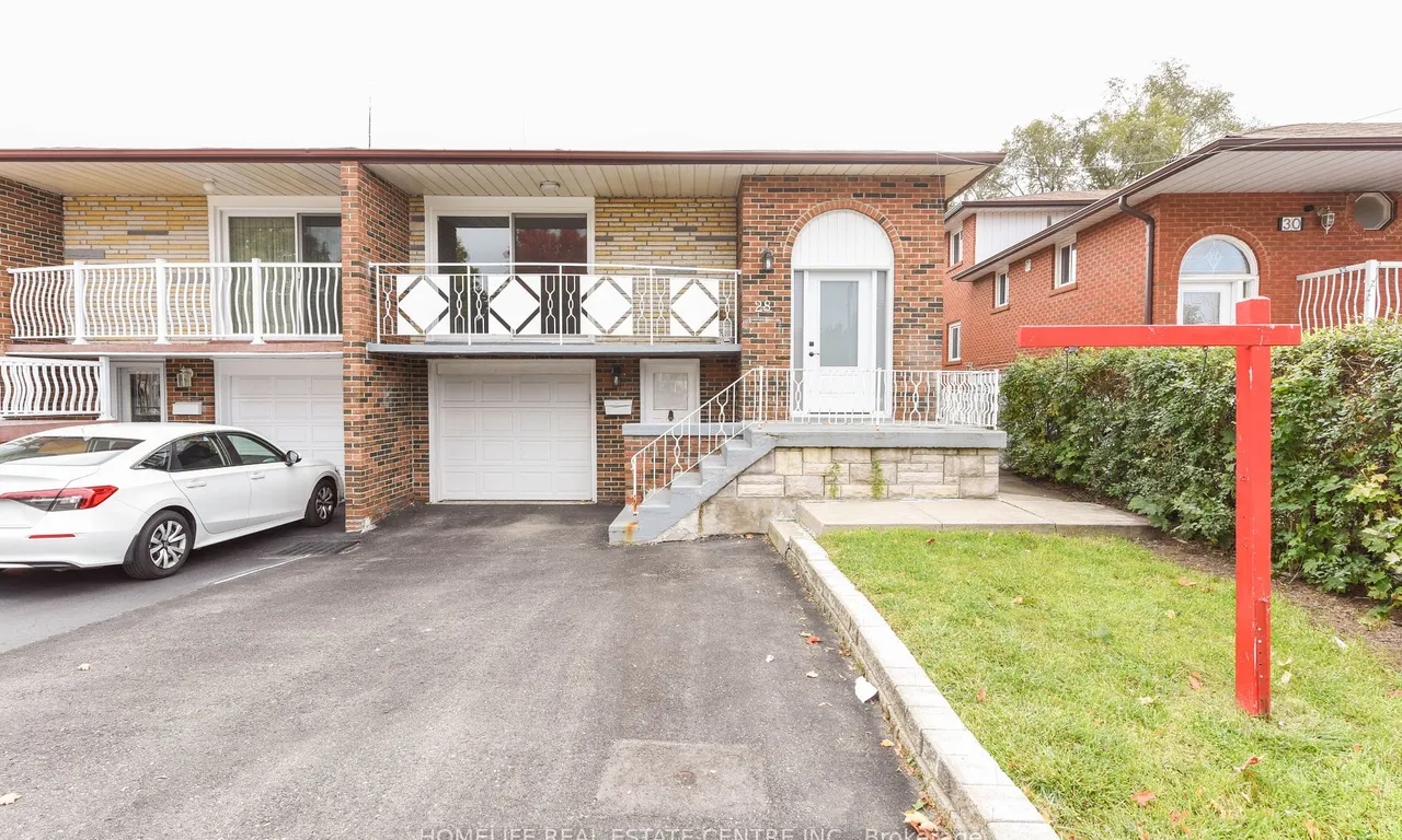 28 Olive Crt, Brampton, ON L6V 3G9