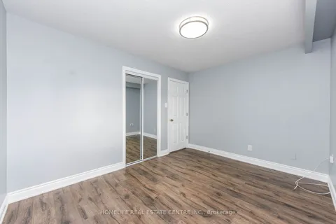 28 Olive Crt, Brampton, ON L6V 3G9
