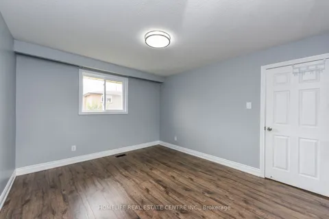 28 Olive Crt, Brampton, ON L6V 3G9