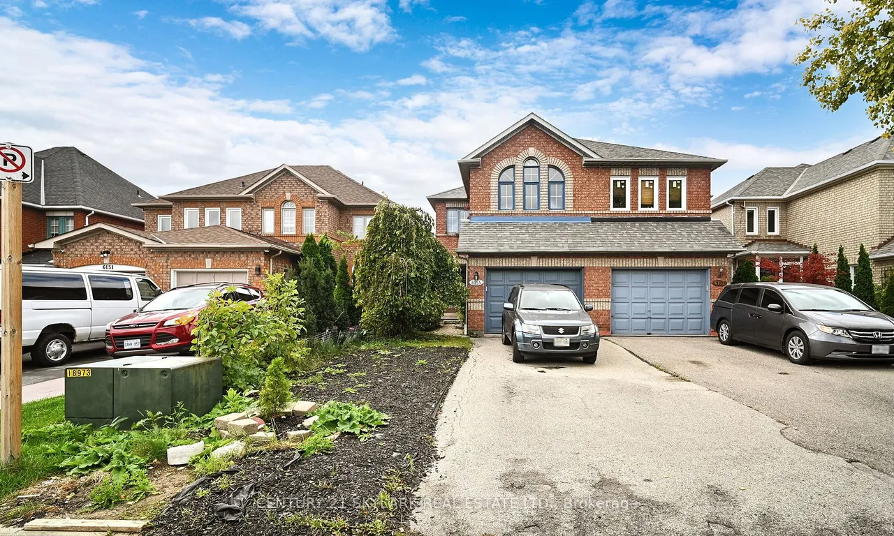 6155 Snowy Owl Cres, Mississauga, ON L5N 7B5