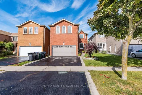 6525 WARBLER Lane, Mississauga, ON L5N 6E1